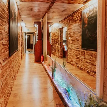 Zajazd Albatros Rzeszow Pokoje Domki Apartamenty Spa