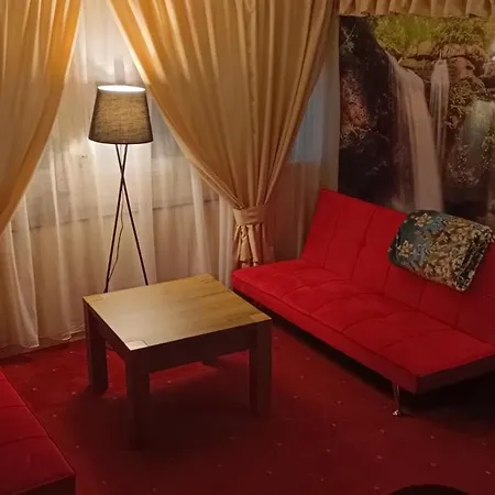بيت ريفي Zajazd Albatros Rzeszow Pokoje Domki Apartamenty Spa *