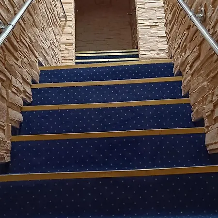 Zajazd Albatros Rzeszow Pokoje Domki Apartamenty Spa بيت ريفي *