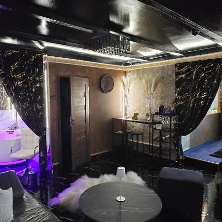Zajazd Albatros Rzeszow Pokoje Domki Apartamenty Spa *