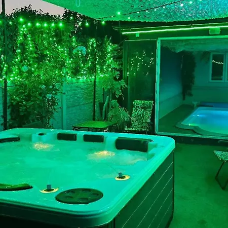 Szálloda Albatros *