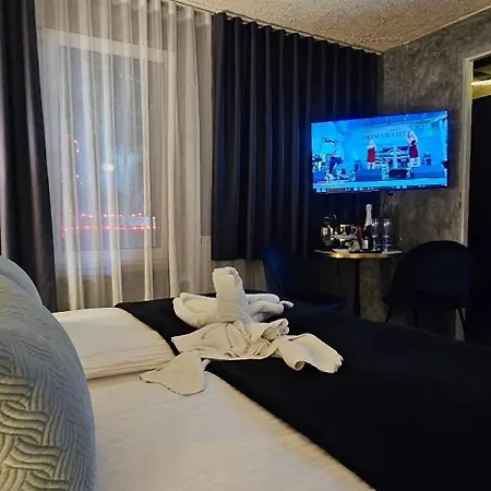 Zajazd Albatros Rzeszow Pokoje Domki Apartamenty Spa بيت ريفي *