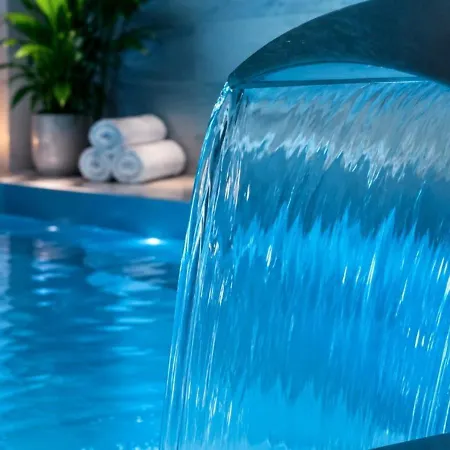 Zajazd Albatros Rzeszow Pokoje Domki Apartamenty Spa *