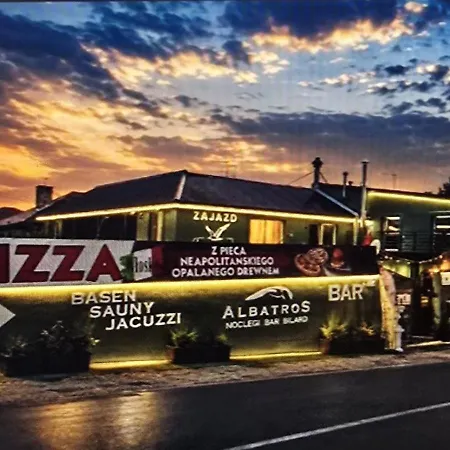Zajazd Albatros Rzeszow Pokoje Domki Apartamenty Spa رشيشوف