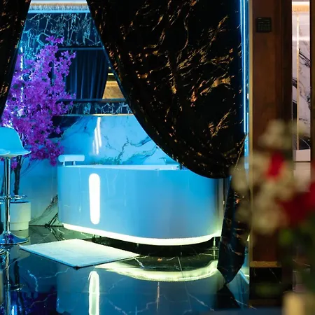 Zajazd Albatros Rzeszow Pokoje Domki Apartamenty Spa * رشيشوف