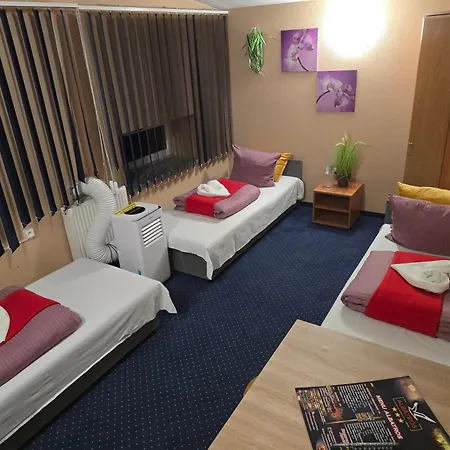 Zajazd Albatros Rzeszow Pokoje Domki Apartamenty Spa Inn