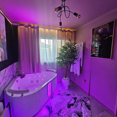 Zajazd Albatros Rzeszow Pokoje Domki Apartamenty Spa Inn *