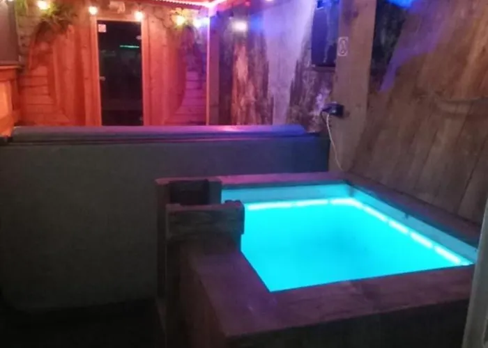 Zajazd Albatros Rzeszow Apartamenty Spa * Жешув