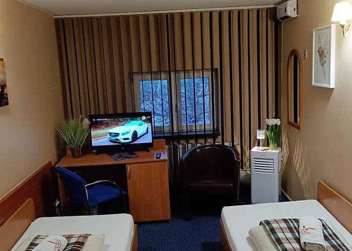 Zajazd Albatros Rzeszow Apartamenty Spa * Жешув