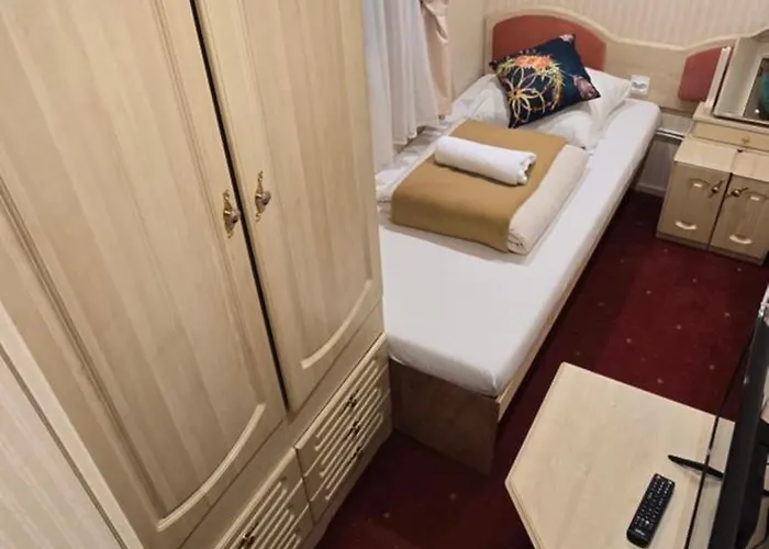 Zajazd Albatros Rzeszow Apartamenty Spa Otel *