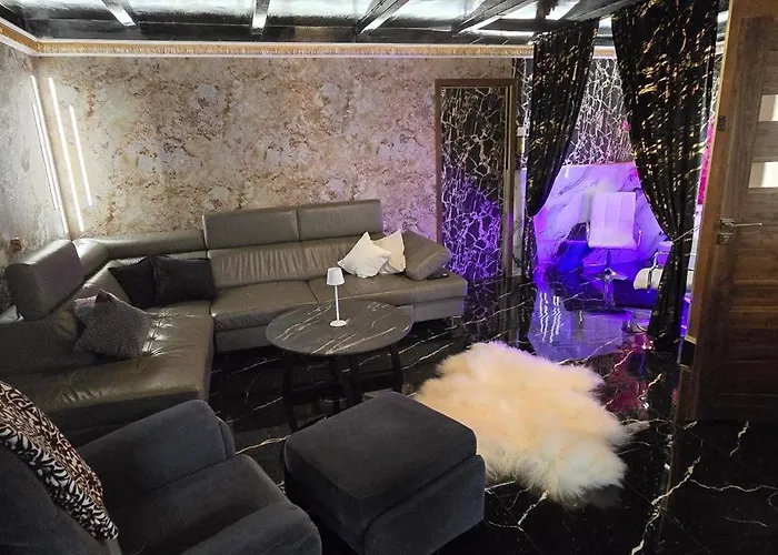 Zajazd Albatros Rzeszow Apartamenty Spa * Жешув