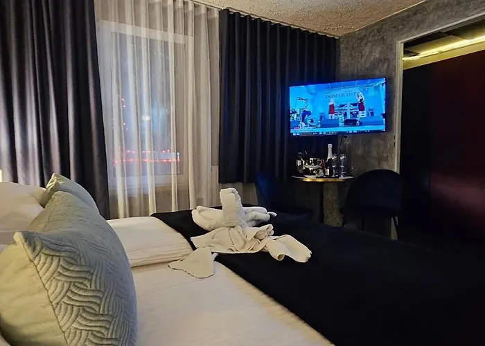 Zajazd Albatros Rzeszow Apartamenty Spa Hotel *